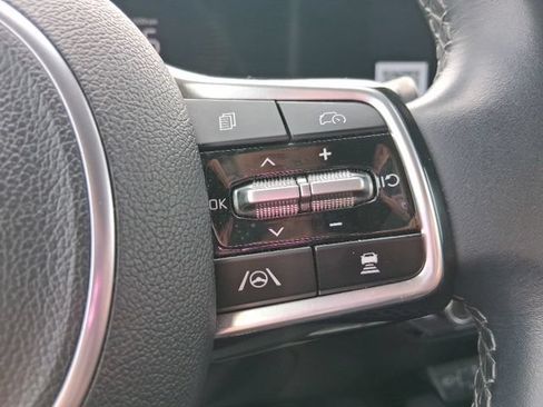 Used 2024 Kia Sorento S AWD/4WD image 24