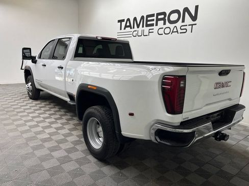 Used 2026 GMC Sierra 3500 Pro w/ 1SA Pro Safety Plus Package AWD/4WD image 7