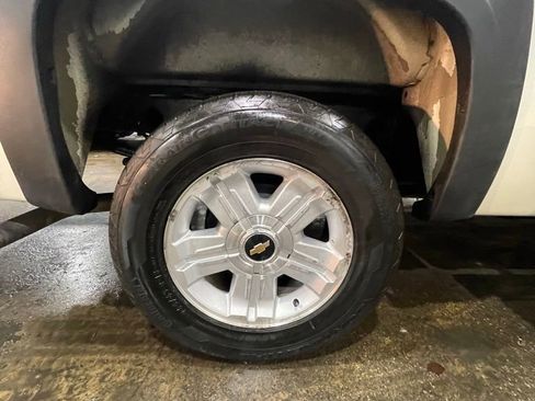 Used 2013 Chevrolet Silverado 1500 LT w/ All-Star Edition image 38