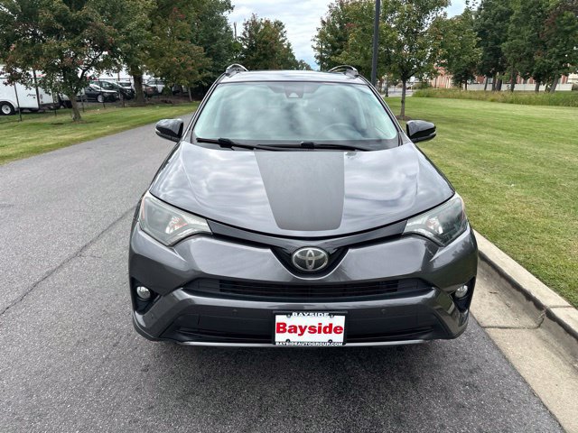 Used 2018 Toyota RAV4 Adventure AWD/4WD image 4
