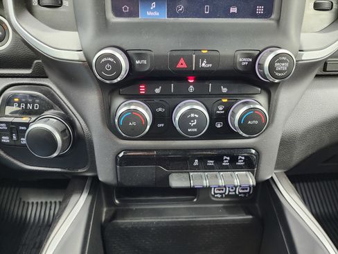 Used 2022 RAM 1500 Big Horn image 15