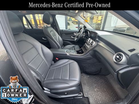 Used 2020 Mercedes-Benz GLC 300 4MATIC image 9