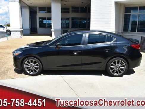 Used 2018 MAZDA MAZDA3 Touring FWD image 7