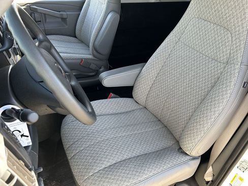 New 2025 GMC Savana 2500 w/ Driver Convenience Package image 18