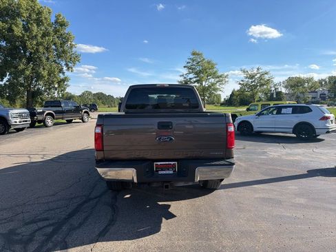 Used 2016 Ford F250 XLT w/ FX4 Off-Road Package AWD/4WD image 3