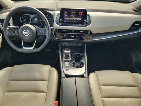 Used 2023 Nissan Rogue SV w/ SV Premium Package FWD image 13