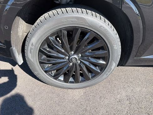 Used 2024 Hyundai Palisade Calligraphy image 15