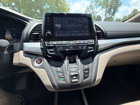 Used 2020 Honda Odyssey EX-L image 19