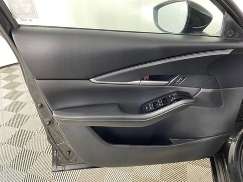 New 2025 MAZDA CX-30 AWD 2.5 S w/ Select Sport Pkg image 19