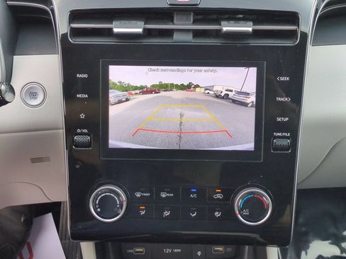 Used 2023 Hyundai Tucson SEL AWD/4WD image 10