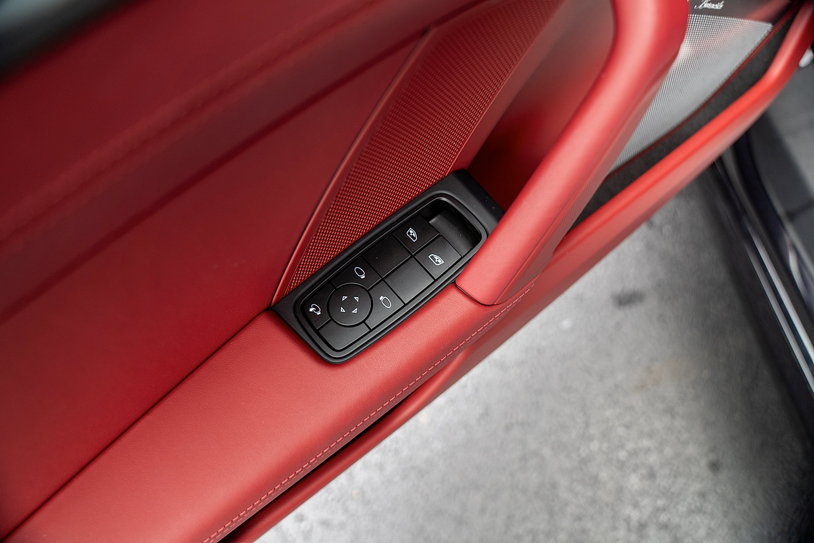 Used 2026 Porsche 911 Carrera S RWD image 19