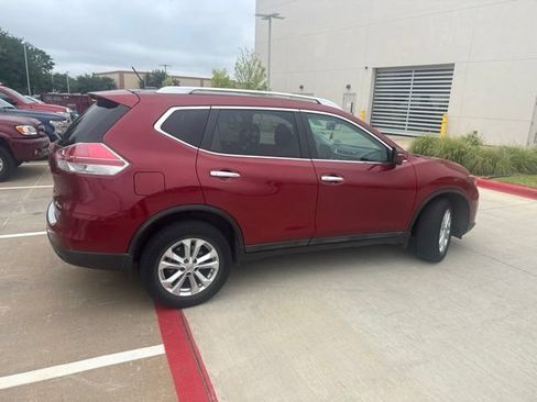 Used 2015 Nissan Rogue SV w/ SV Premium Package AWD/4WD image 3