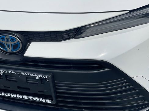 Certified 2024 Toyota Corolla LE AWD/4WD image 19