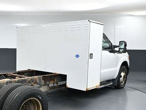 Used 2015 Ford F350 XL image 4