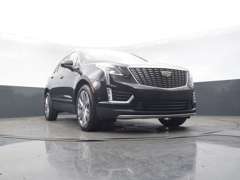 Certified 2024 Cadillac XT5 Premium Luxury w/ Technology Package AWD/4WD image 48