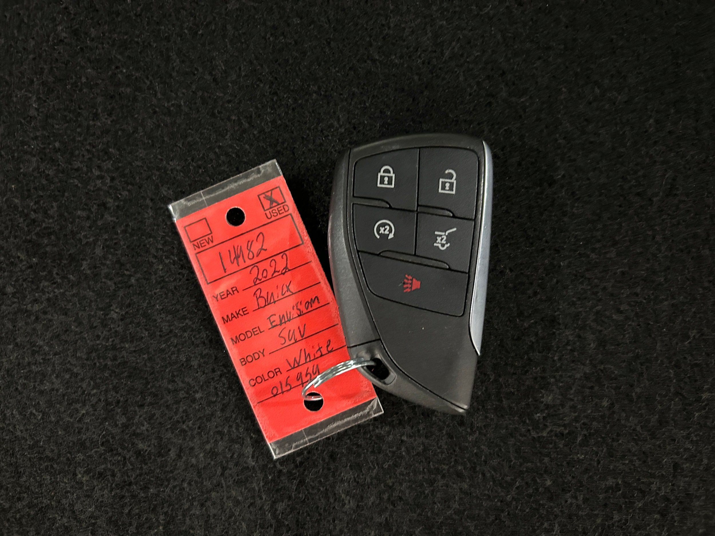 Used 2022 Buick Envision Essence w/ Technology Package I AWD/4WD image 38