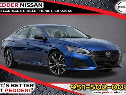 Used 2023 Nissan Altima 2.5 SR w/ SR Premium Package