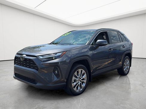 Used 2023 Toyota RAV4 XLE Premium AWD/4WD image 28