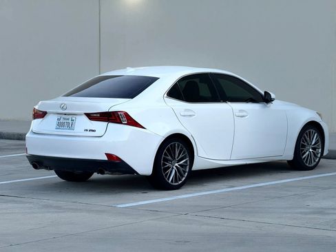 Used 2014 Lexus IS 250 w/ Navigation Package RWD image 7