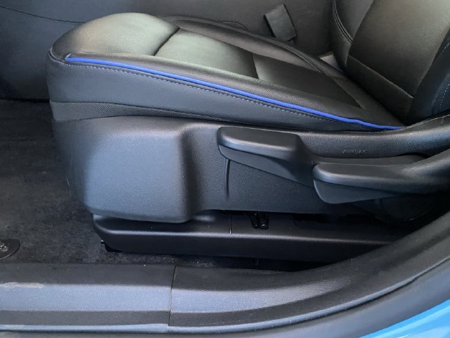 Used 2025 Buick Envista Sport Touring w/ Convenience II Package FWD image 22