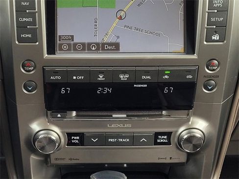 Used 2017 Lexus GX 460 image 23