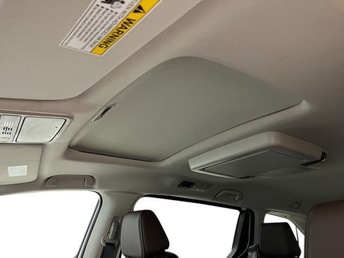 New 2026 Honda Odyssey Elite image 16