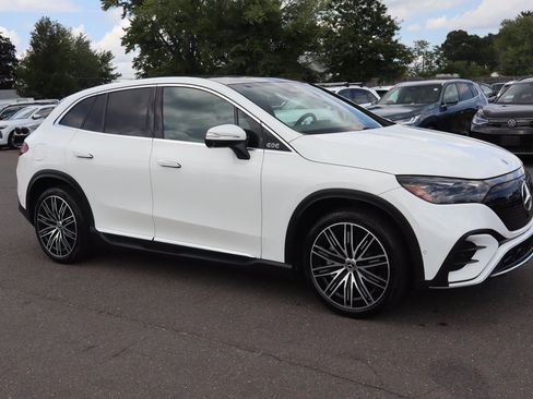 Used 2024 Mercedes-Benz EQE 350+ 4MATIC SUV w/ AMG Line Exterior Package image 3