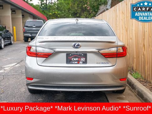 Used 2018 Lexus ES 300h FWD image 7