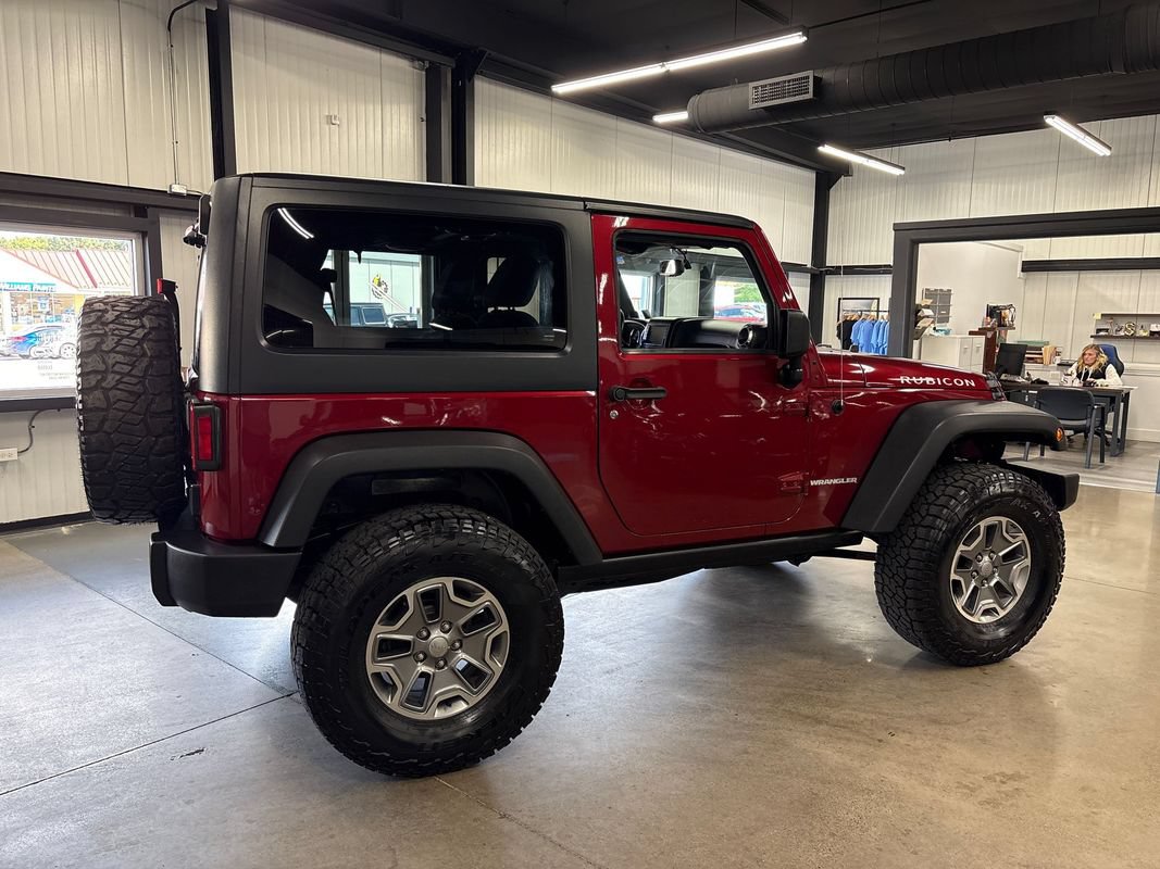 Used 2013 Jeep Wrangler Rubicon w/ PWR Convenience Group AWD/4WD image 12