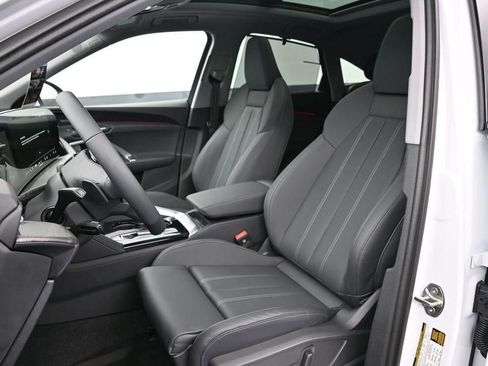 New 2025 Audi Q5 Premium Plus AWD/4WD image 8