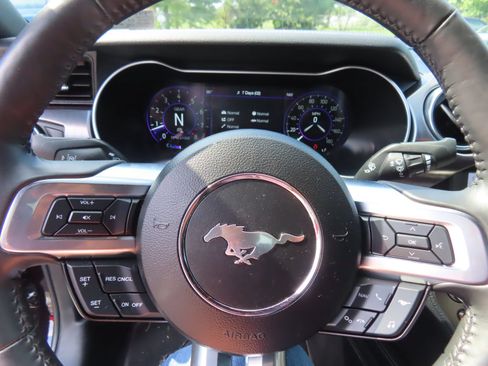 Used 2022 Ford Mustang Mach 1 w/ Mach 1 Handling Package RWD image 16