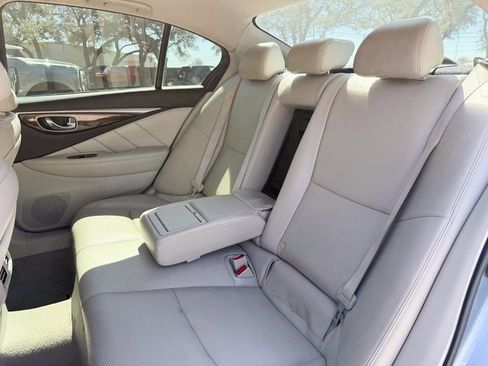 Used 2015 INFINITI Q50 Premium w/ Deluxe Touring Package image 16
