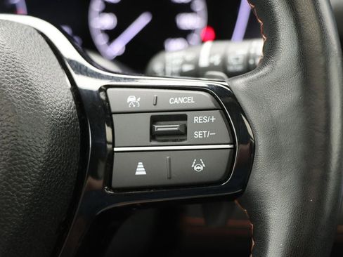 Used 2024 Honda Pilot TrailSport image 25