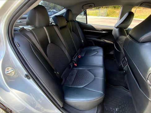 Used 2022 Toyota Camry XSE image 24