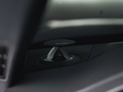 Used 2022 Audi RS 6 AWD/4WD image 45