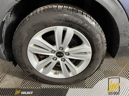 Used 2017 Kia Sportage LX w/ LX Popular Package AWD/4WD image 17