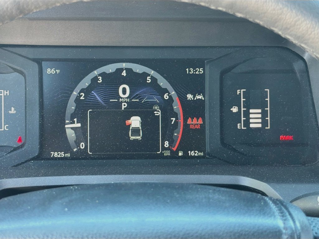 Used 2025 Toyota Tacoma SR5 RWD image 33