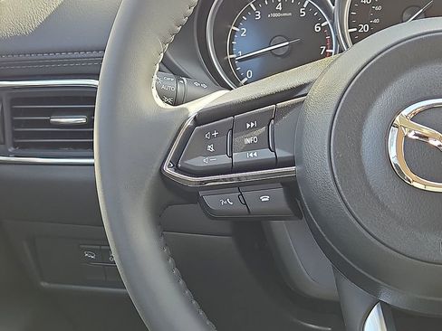 New 2025 MAZDA CX-5 AWD 2.5 S w/ Select Package image 12
