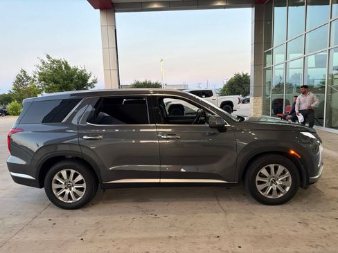 Used 2025 Hyundai Palisade SEL FWD image 20