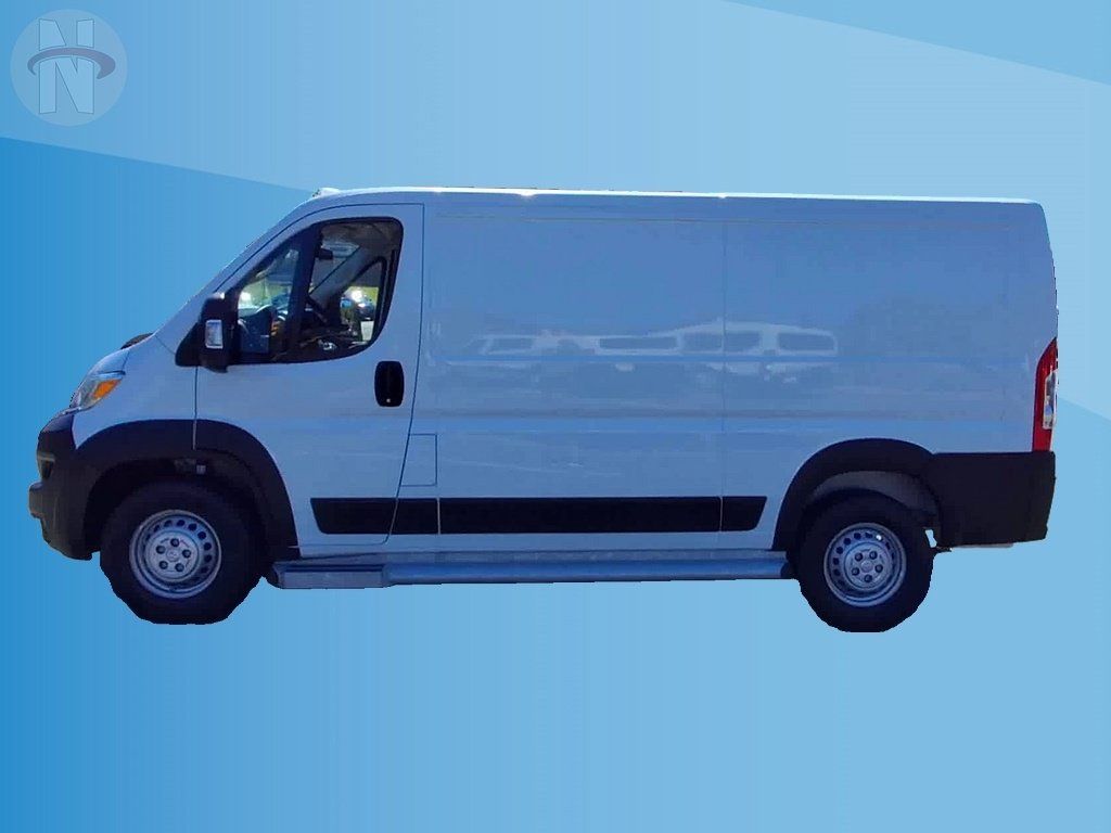 Used 2025 RAM ProMaster 2500 w/ U-Haul Equipment Group FWD image 5