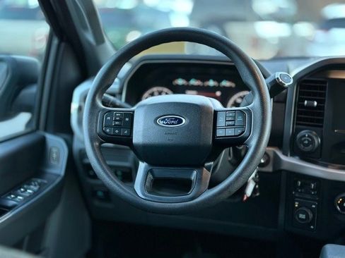 Used 2023 Ford F150 XLT w/ Trailer Tow Package image 17