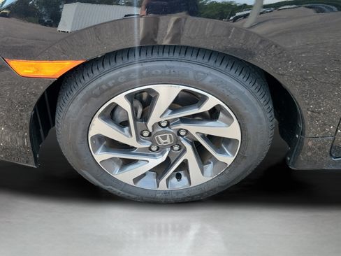 Used 2016 Honda Civic EX image 36