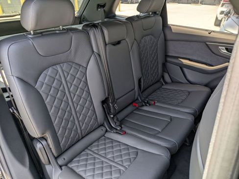 New 2026 Audi SQ7 Premium Plus image 11