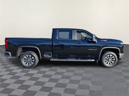 New 2026 Chevrolet Silverado 3500 LT w/ Trail Boss Package image 5