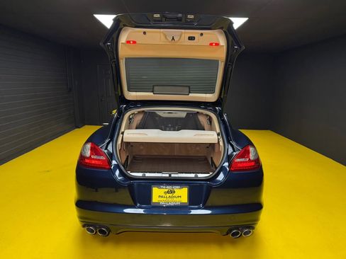 Used 2012 Porsche Panamera S image 4