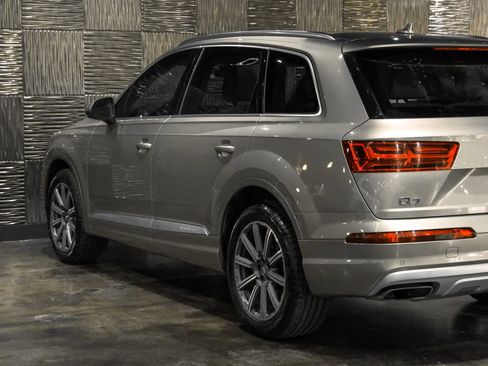 Used 2017 Audi Q7 3.0T Prestige w/ Prestige Package image 13