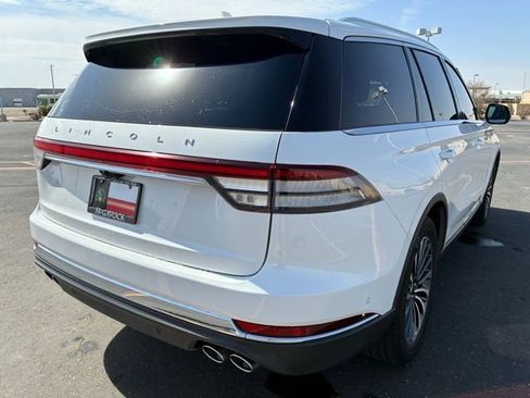 Used 2023 Lincoln Aviator Reserve w/ Equipment Group 201A image 6