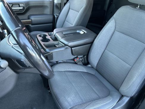 Used 2020 GMC Sierra 1500 Elevation w/ Elevation Value Package image 18