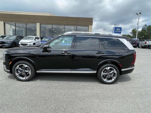 New 2026 Hyundai Palisade Limited image 2