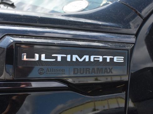 Used 2024 GMC Sierra 2500 Denali Ultimate image 7